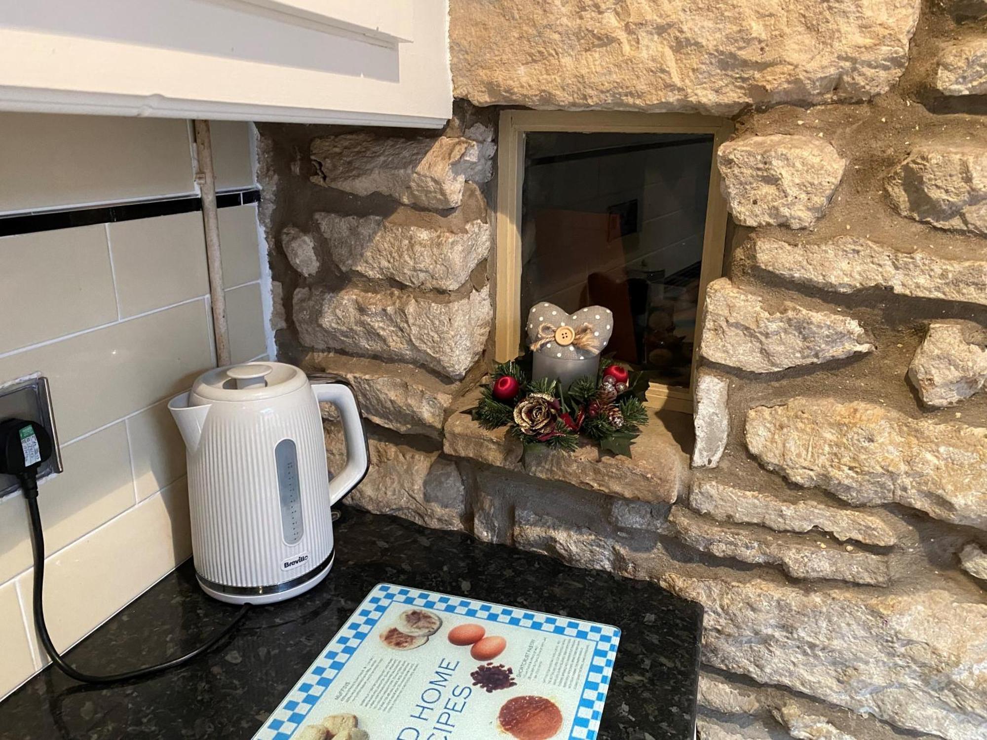 Lavender Cottage, Grade 2 Listed Period Stone Built Cottage In Pickering, North Yorkshire 외부 사진
