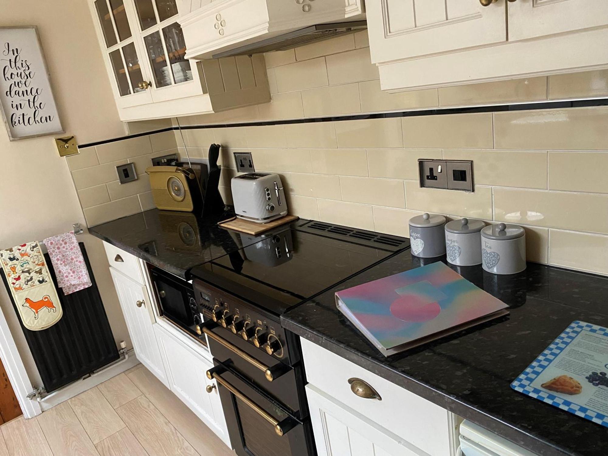 Lavender Cottage, Grade 2 Listed Period Stone Built Cottage In Pickering, North Yorkshire 외부 사진